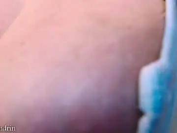 Chaturbate Sex Chat of maggielandrin