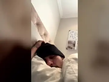 Chaturbate Live Sex Cam of naughtyshaudy