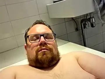 Chaturbate Live Sex Cam of bridgeedude28