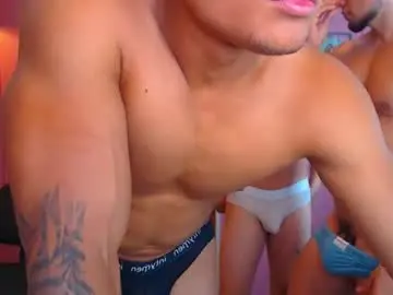 Chaturbate Live Porn of hotcrew_