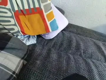 Chaturbate Live Sex Cam of sweetboyb3nja