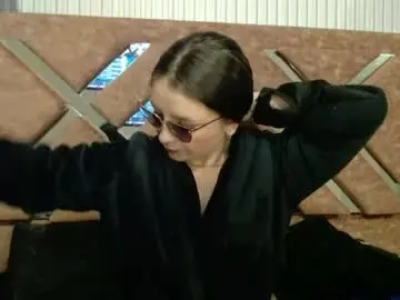 Chaturbate Live Sex Cam of _isaabellaa