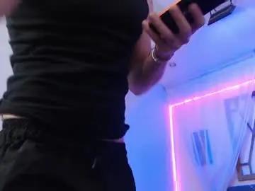 Chaturbate Free Porn Cam of juan023_
