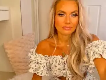 Chaturbate Sex Cam of tinkerbell822