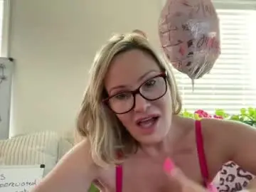 Chaturbate Nude Webcam of milf_goddess