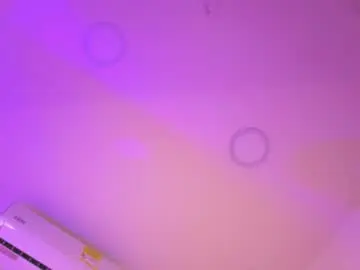 Chaturbate Live Porn of samantha_beckham