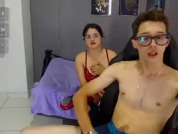 Chaturbate Watch Live Sex Cams of skinny_bigcock20