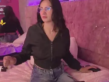 Chaturbate Live Porn of mariana_chs