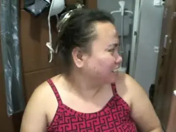 Chaturbate Live Sex Cam of bigboobslyn