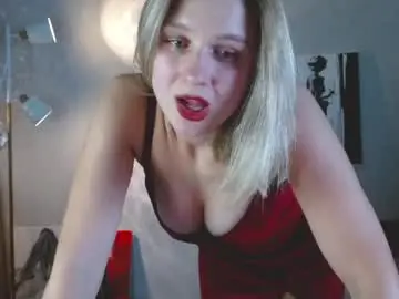 Chaturbate Live Sex Cam of charming_beauty