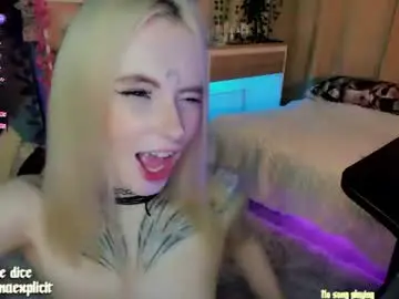 Chaturbate Free Porn Cam of snake_bites