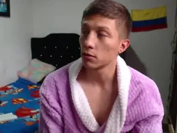 Chaturbate Live Sex Cam of stiiveen777