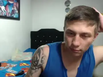 Chaturbate Live Sex Cam of stiiveen777