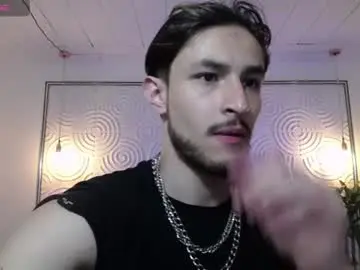 Chaturbate Live Sex of axel_porn_1