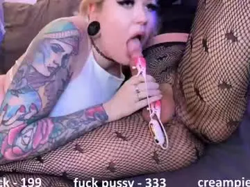 Chaturbate Adult Video Chat of femboy_waifu