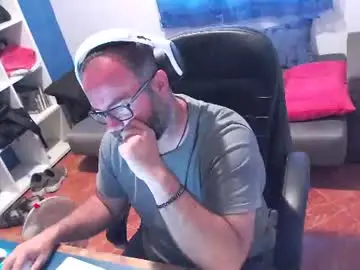 Chaturbate Live Sex Cam of ravingr3d3