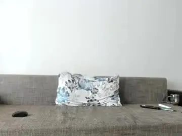 Chaturbate Live Porn of squirt_bunny77