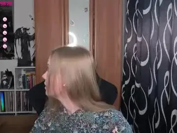 Chaturbate Sex Cam of stella_and_carol