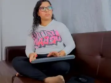 Chaturbate Watch Live Sex Cams of marianaluquez