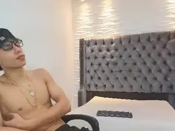 Chaturbate Adult Webcam of lenny_knox2