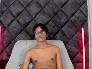 Chaturbate Watch Live Sex Cams of liamkron