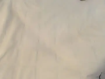 Chaturbate Live Porn of mia_tins