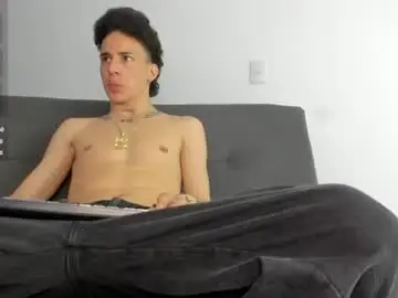 Chaturbate Free Live Porn of maxxx_bigcock