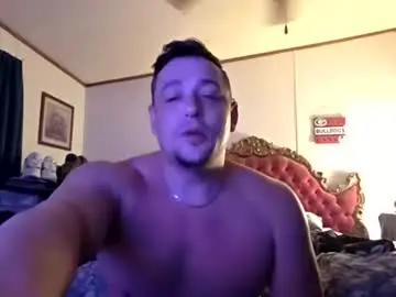 Chaturbate Watch Live Sex Cams of silverfox706
