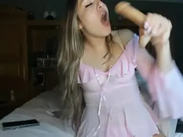 Chaturbate Nude Webcam of mariahpinkkitty