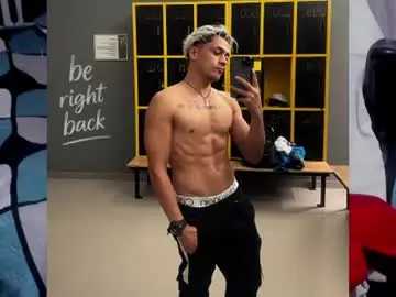 Chaturbate Live Porn of brunocuttie94