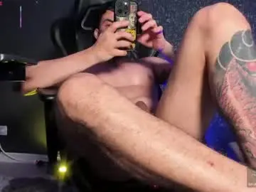 Chaturbate Best live sex cam show of thiagomeneses0