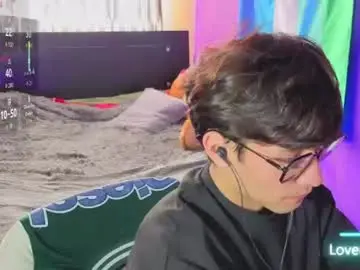 Chaturbate Best live sex cam show of angelito18_twink