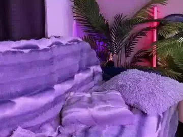 Chaturbate Best live sex cam show of distractedboyfriendtarget