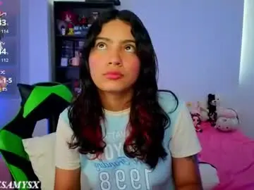 Chaturbate Best live sex cam show of helia_n_amy