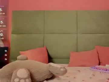 Chaturbate Live Sex Cam of bella_stewarttt