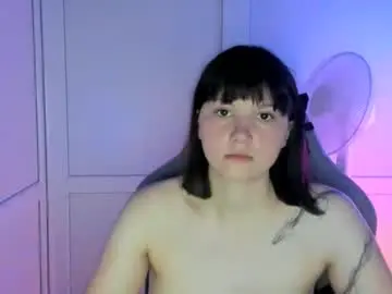 Chaturbate Live Sex of emilli_moon