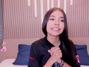 Chaturbate Adult Video Chat of emma_doll7
