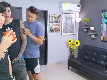 Chaturbate Live Sex Cam of masters_sexx