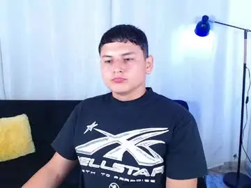 Chaturbate Free Porn Cam of estebancum18
