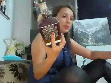 Chaturbate Best live sex cam show of mellbell_