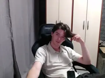 Chaturbate Free Porn Cam of arthur__king