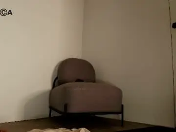 Chaturbate Free Porn Cam of hollyextra