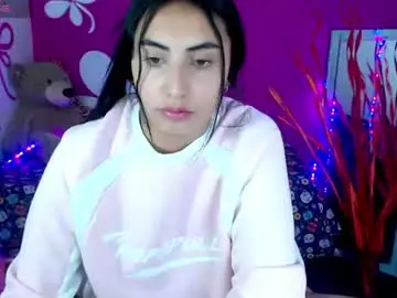 Chaturbate Adult Video Chat of miela_doll