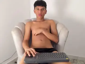 Chaturbate Adult Webcam of stiven_cum2