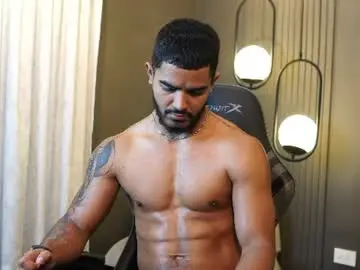 Chaturbate Live Sex of reik_von