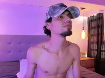 Chaturbate Watch Live Sex Cams of chris_angnel_