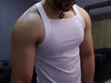 Chaturbate Free Porn Cam of loganmartinx
