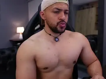 Chaturbate Free Live Porn of loganmartinx