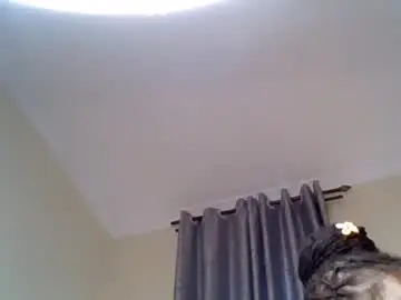 Chaturbate Live Sex of pookie_19
