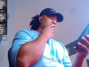 Chaturbate Live Sex Cam of yosoy_enzo2020